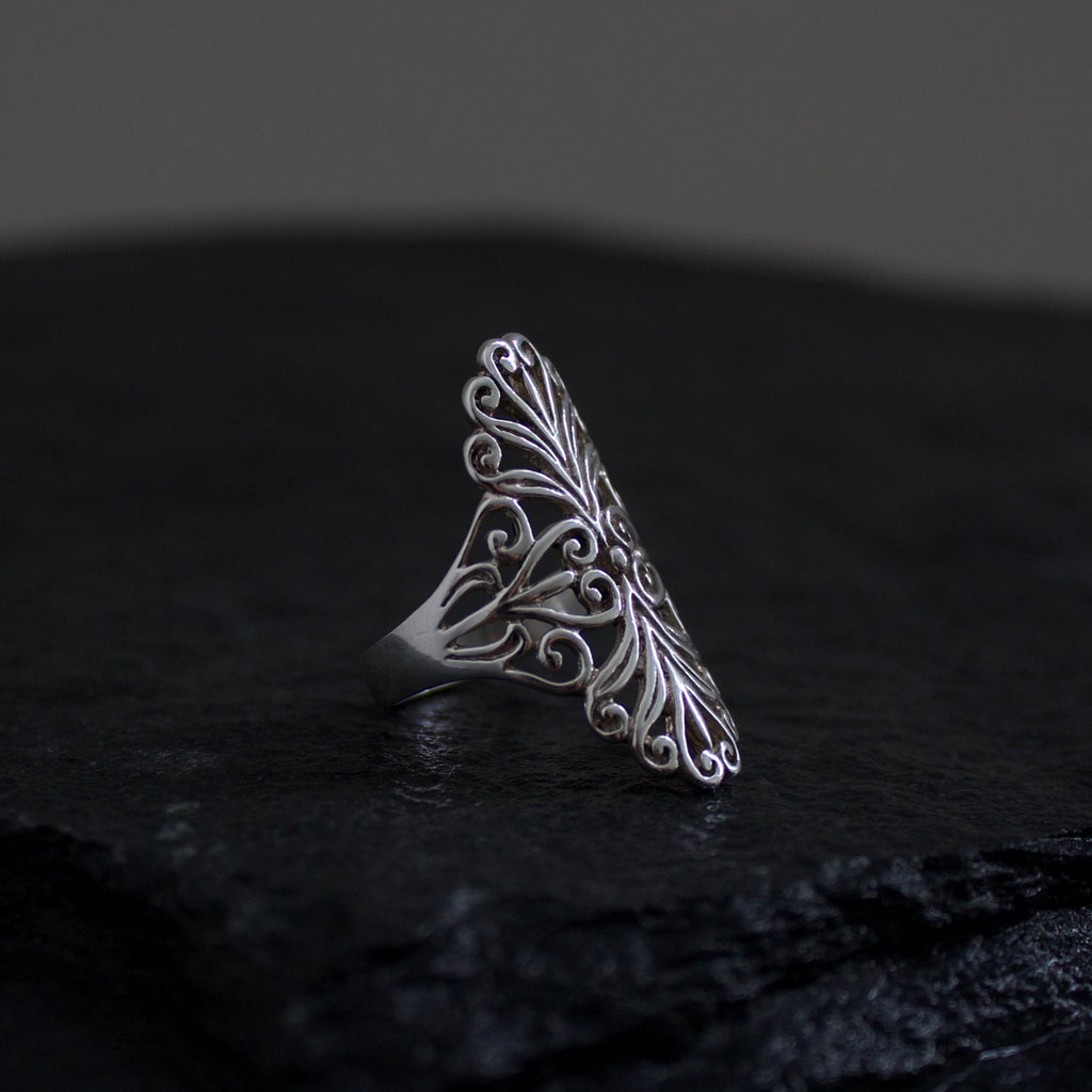 Peacock ring