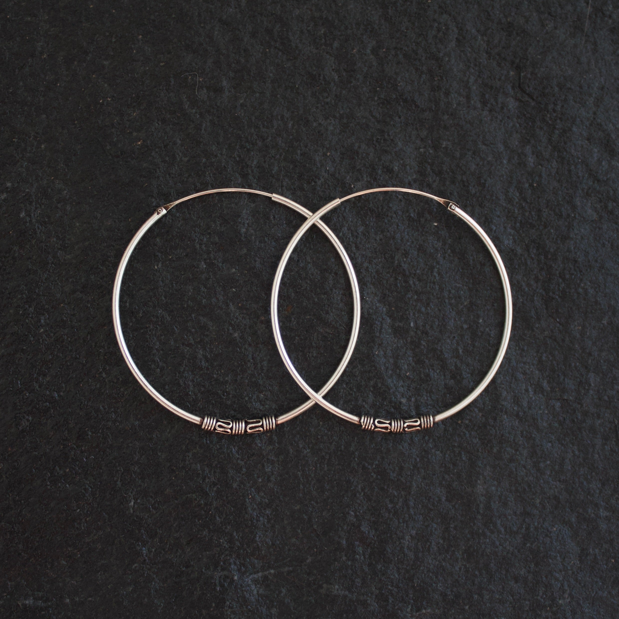 Bali Bar Hoops